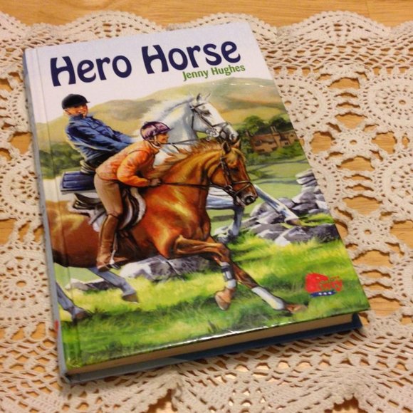 3 for $10 book sale! Pony Books -  Hero Horse, middle grades - Picture 1 of 7